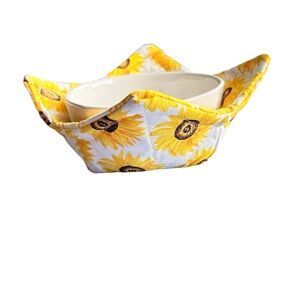 Hand Crafted Colorful Yellow Sunflower Floral Microwave Bowl Cozy 100% Cotton